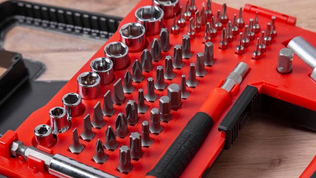 Set odvijača i bitova